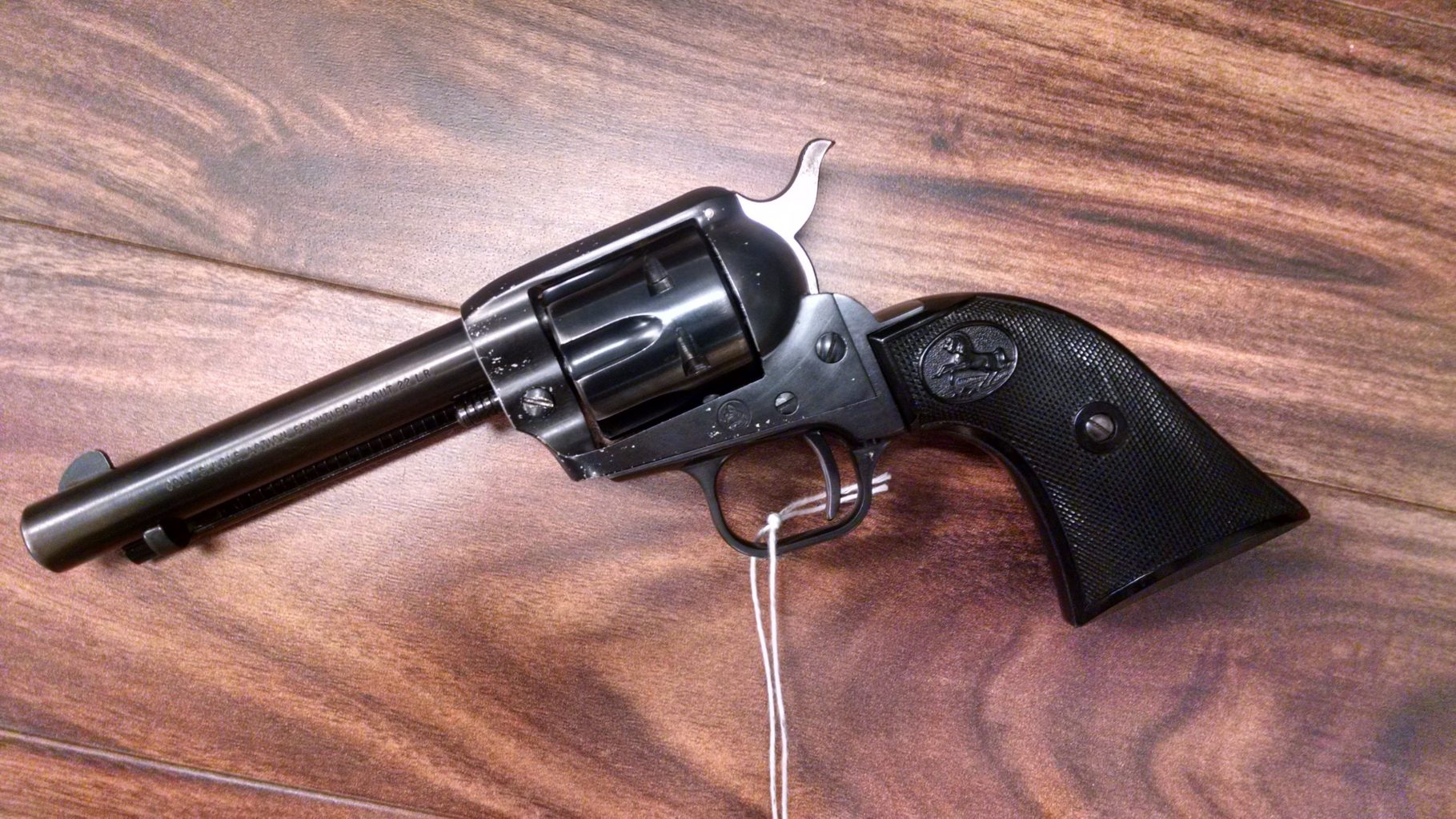 COLT FRONTIER SCOUT .22LR REVOLVER COLT FRONTIER SCOUT .22LR REVOLVER