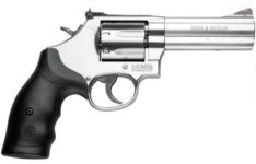 SMITH AND WESSON MODEL 686 PLUS .357 MAGNUM REVOLVER