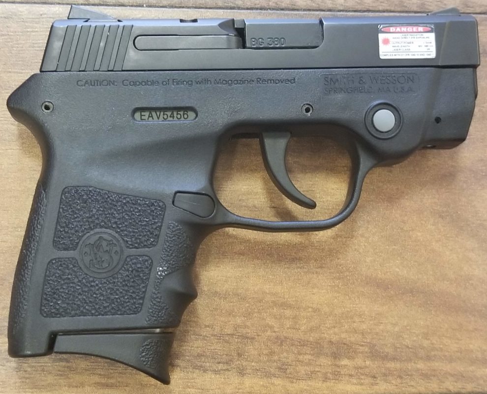 SMITH AND WESSON BODYGUARD 380 WITH LASER .380 ACP PISTOL SMITH AND WESSON BODYGUARD 380 WITH LASER .380 ACP PISTOL